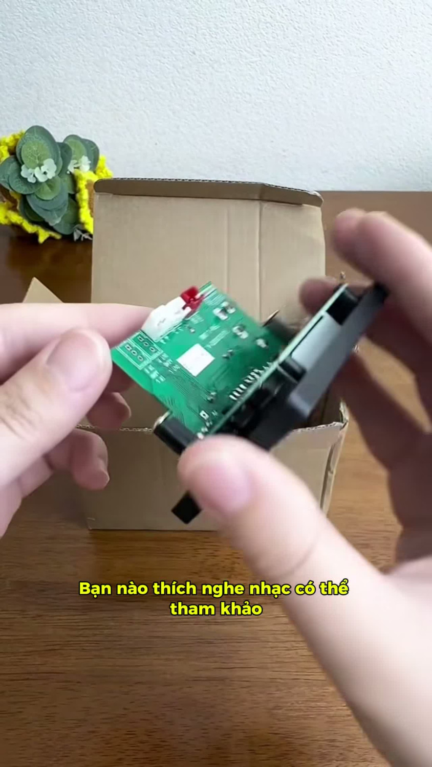Mạch giải mã Bluetooth DC5–12V, công suất 25W×2, tích hợp USB và FM