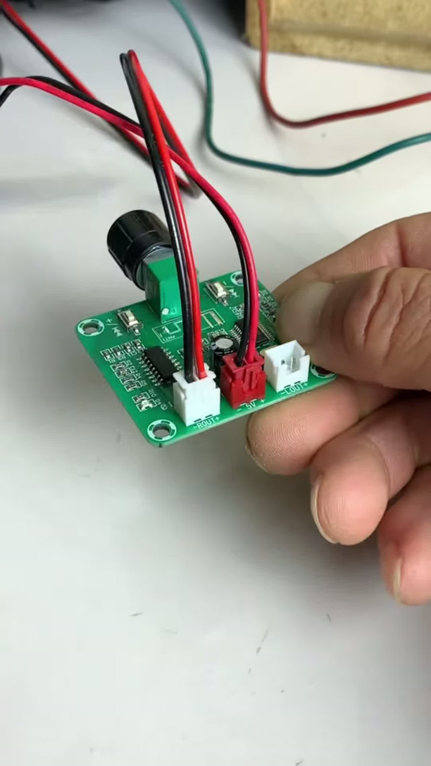 Mạch Khuếch Đại Bluetooth 5V - 2x5W Nhỏ Gọn, Dễ Làm Loa DIY